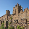 Visita al castell de Requesens i al celler Vinyes dels Aspres