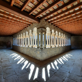 Visita guiada al claustre...