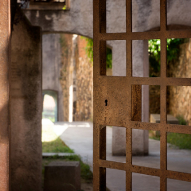 2x1 per a la visita amb clau a la vila medieval d'Hostalric