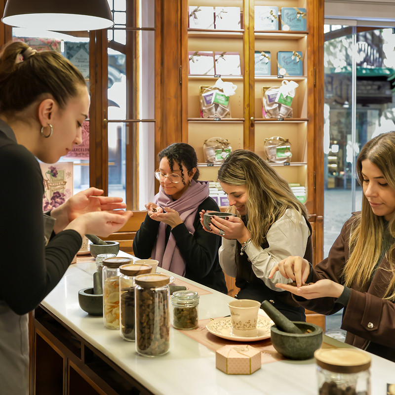 Viatge als orígens de Xocolata Amatller al barri del Born barceloní
