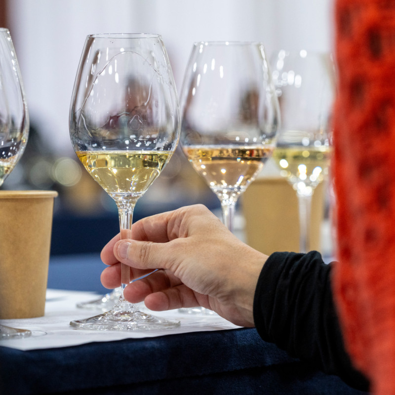 3 entrades dobles per al tast de vins base de Corpinnat