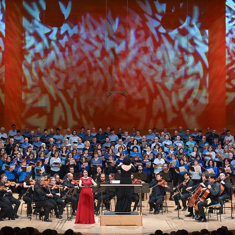 Vols conèixer com es construeix un gran espectacle musical que explica un viatge pel Mediterrani?