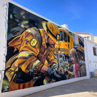 Murals gegants a La Bisbal...
